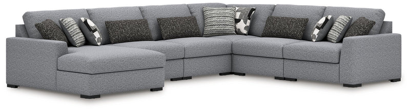 Bealton Sectional with Chaise