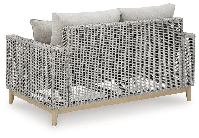 Seton Creek Outdoor Seating Set