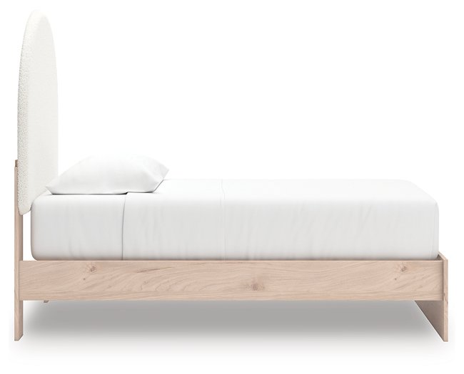 Arloster Upholstered Bed